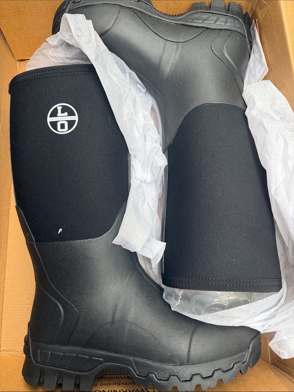 New in Box Lincoln Outfitters Bayou II Boots